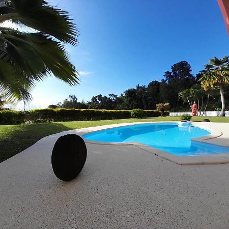 Vila Le Tiki Rouge Punaauia  Exteriér fotografie